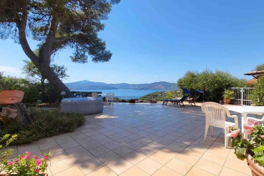 Villa Mit Whirlpool Und Phantastischer Aussicht Каполивери Екстериор снимка