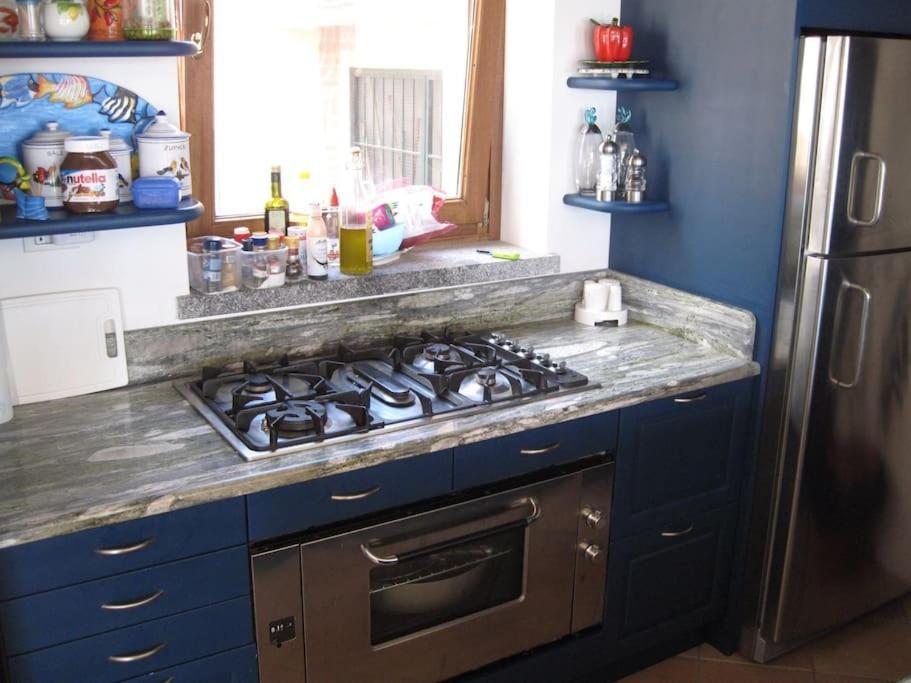 Villa Mit Whirlpool Und Phantastischer Aussicht Каполивери Екстериор снимка