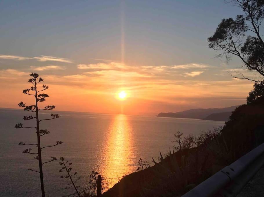 Villa Mit Whirlpool Und Phantastischer Aussicht Каполивери Екстериор снимка