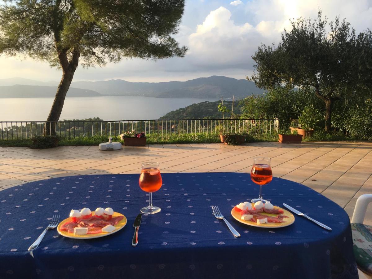 Villa Mit Whirlpool Und Phantastischer Aussicht Каполивери Екстериор снимка